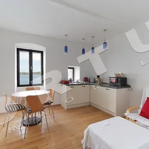 https://villa-svalbe.in-istria.net