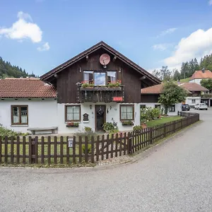 https://ferienhaus-kreuzthal.com-bavaria.com